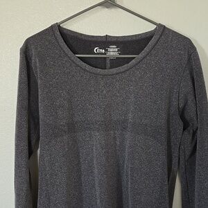 Zyia Active | Gray Long Sleeve Active Tee Size Large